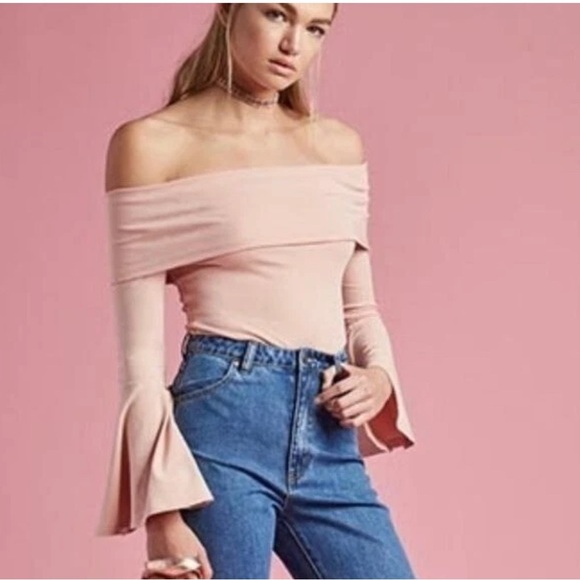 House of Harlow 1960 X Revolve | Off-Shoulder Abby Flare Sleeve Bodysuit | Sz M - Picture 8 of 8